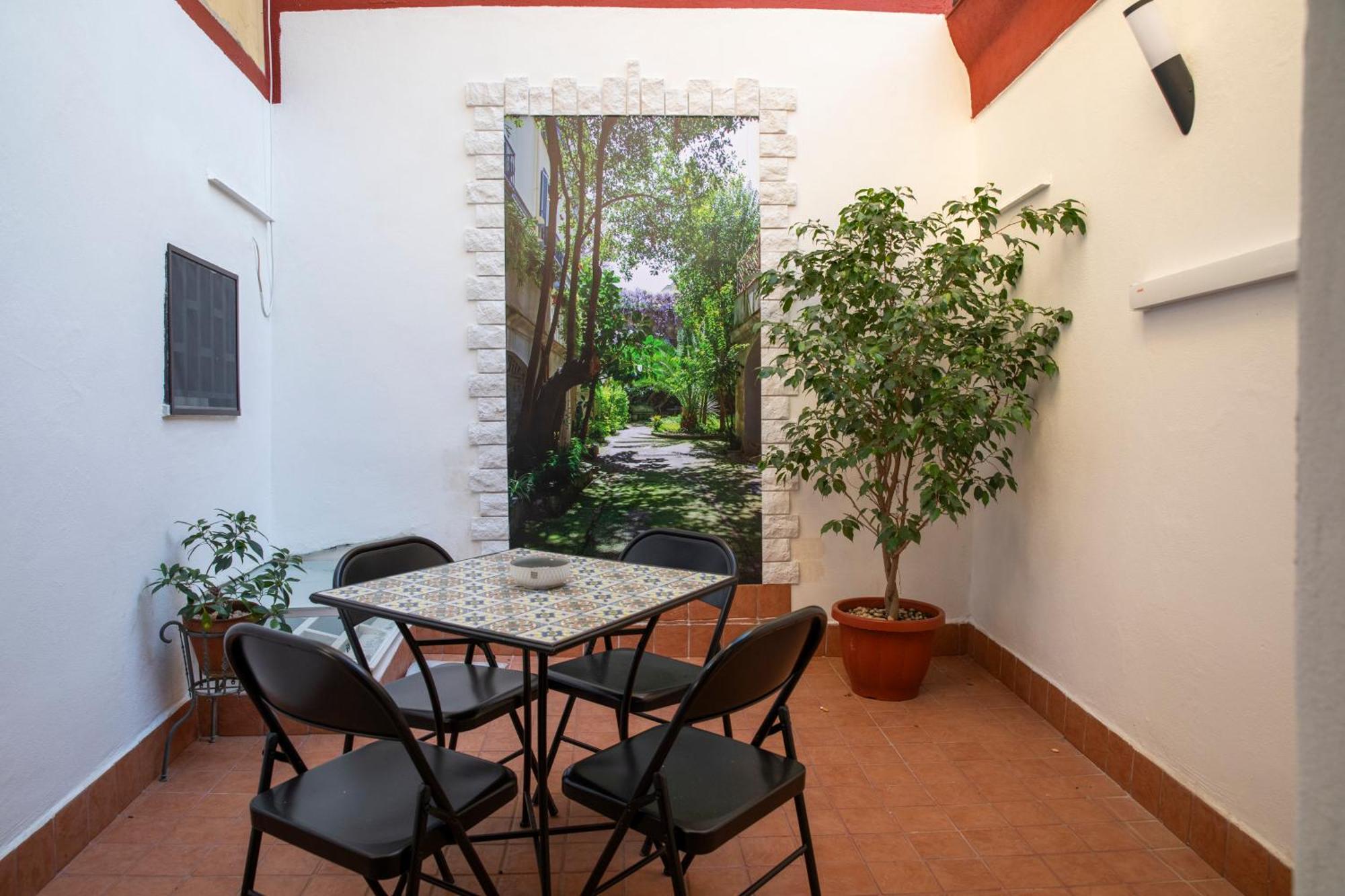 The Happy Place Apartment